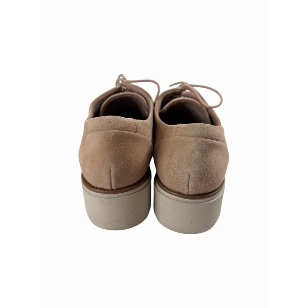 Clarks Collection Ultimate Comfort Women's 9.5 Tan Suede Oxford Lace-Up - Picture 3 of 7